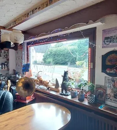 Black Bear Bikers Pub-hotel Kempfeld