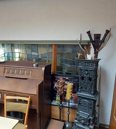 Black Bear Bikers Pub-hotel Zajazd