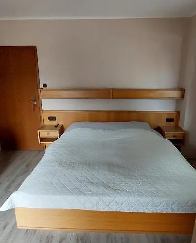 Estalagem Black Bear Bikers Pub-hotel Kempfeld