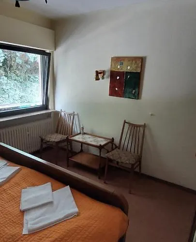 Estalagem Black Bear Bikers Pub-hotel Kempfeld