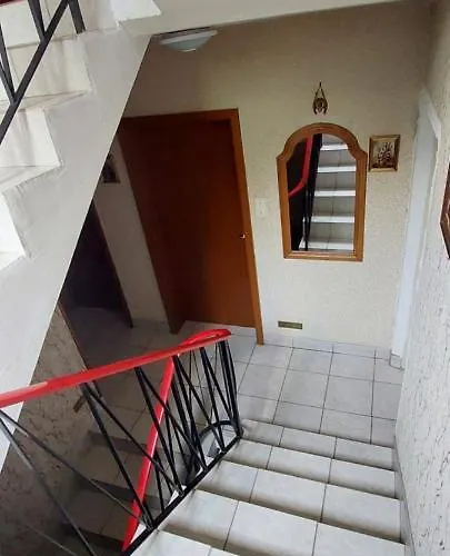 Black Bear Bikers Pub-hotel Estalagem *